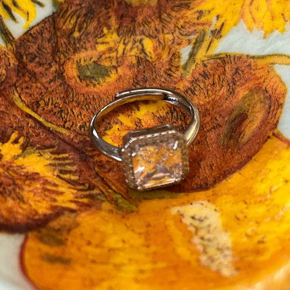 NWT Clear square gem stainless steal ring